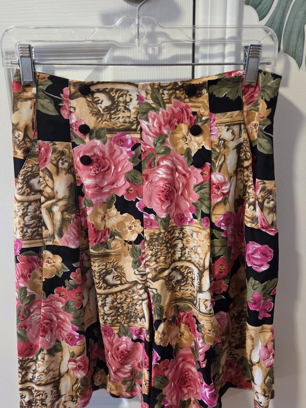 Y2K Rampage Set Black Blazer And Shorts with Pink and Gold Baroque Print - Picture 4 of 7